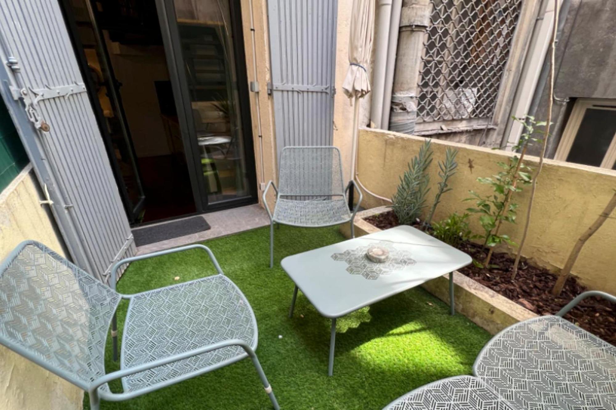 Le Nid Douillet - Vieux Port Apartamento Marselha Exterior foto